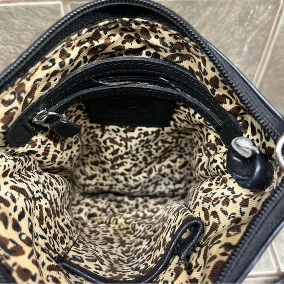 Vintage ILI New York Black Leather Crossbody Bag - Picture 5 of 11